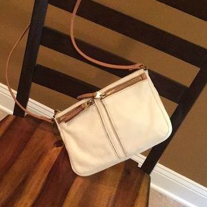 Super cute Fossil crossbody